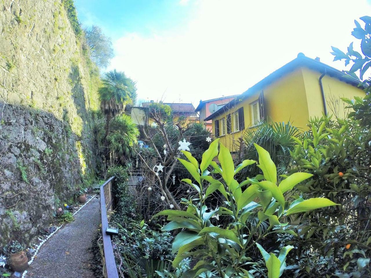Apartamento Cozy Garden Retrait Varenna Exterior foto